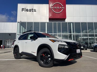 New 2026 Nissan Rogue SV