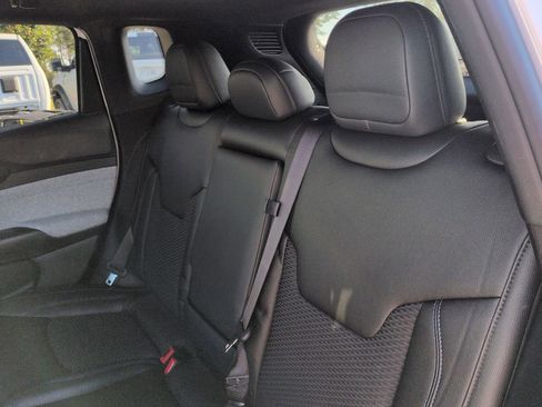 Certified 2024 Jeep Compass Latitude image 13