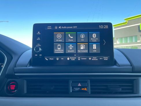 Used 2023 Honda Pilot EX-L image 9