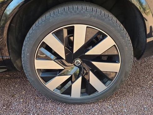 Certified 2023 Volvo XC90 T8 Ultimate image 22