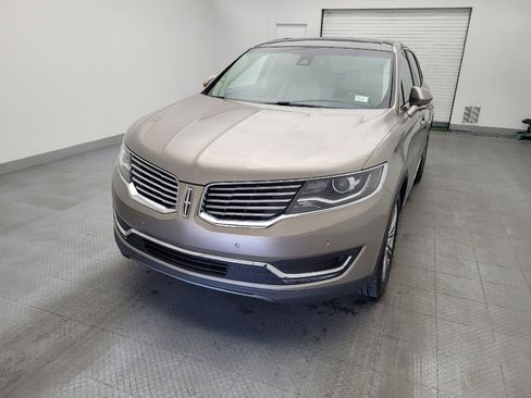 Used 2018 Lincoln MKX Reserve w/ Driver Assistance Package image 15