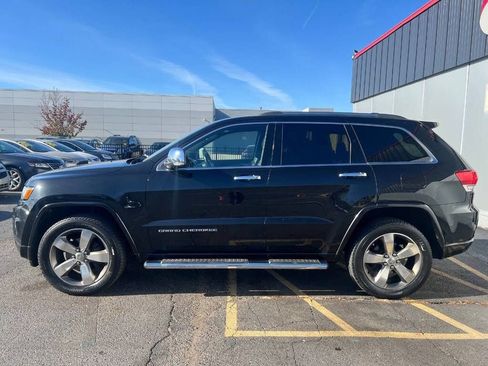 Used 2015 Jeep Grand Cherokee Overland w/ Advanced Technology Group image 3