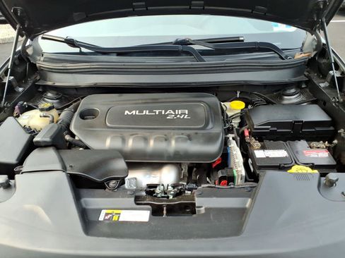 Used 2014 Jeep Cherokee Trailhawk w/ Technology Group AWD/4WD image 9