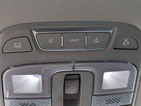 Used 2022 Kia Telluride EX w/ EX Premium Package image 25