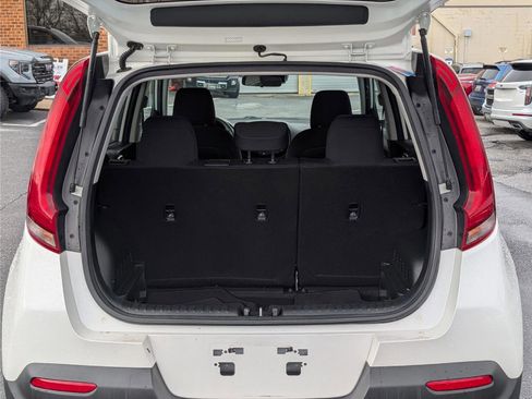 Used 2021 Kia Soul S image 14