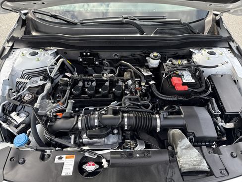Certified 2022 Honda Accord LX image 35