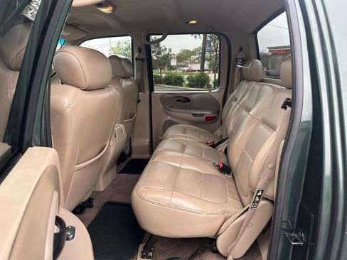 Used 2002 Ford F150 King Ranch image 11