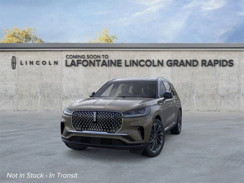 New 2026 Lincoln Aviator Reserve image 2