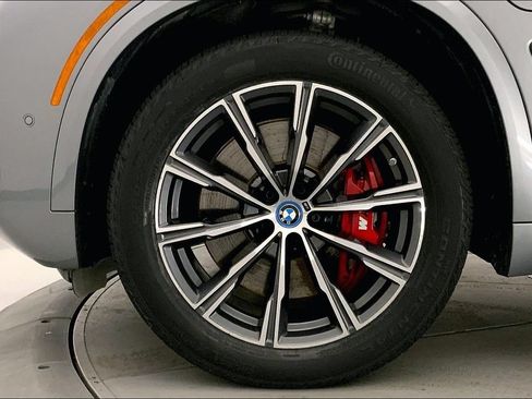 Certified 2024 BMW X5 xDrive50e w/ Executive Package AWD/4WD image 8