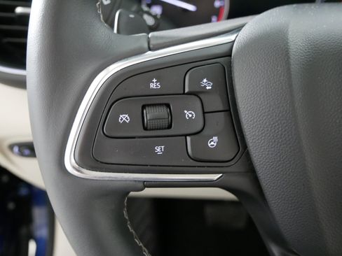 Used 2023 Buick Envision Avenir image 28