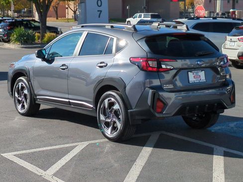 Certified 2025 Subaru Crosstrek 2.5i Limited w/ Crosstrek Mirror Package image 5