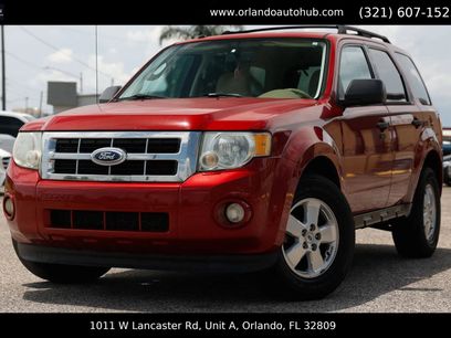 Used 2011 Ford Escape XLT w/ Class II Trailer Tow Pkg