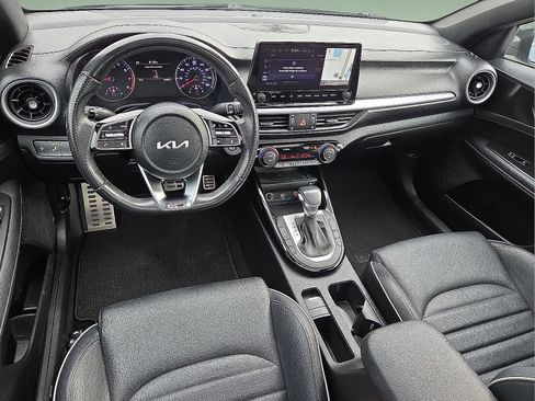 Used 2023 Kia Forte GT-Line w/ GT-Line Premium Package FWD image 11