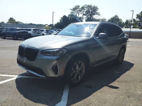 Used 2024 BMW X3 sDrive30i RWD image 3