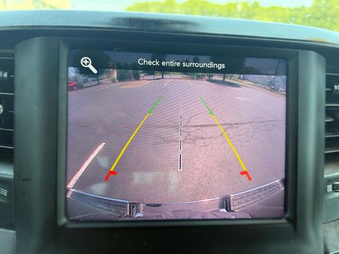 Used 2019 RAM 1500 Big Horn AWD/4WD image 18