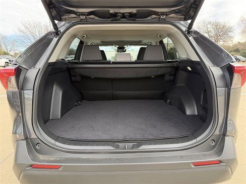 Certified 2025 Toyota RAV4 XLE image 30