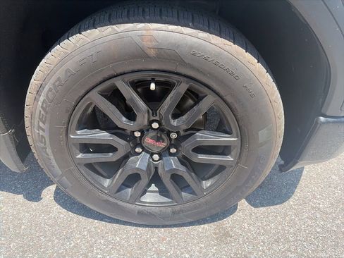 Used 2020 GMC Sierra 1500 Elevation w/ Elevation Value Package RWD image 8