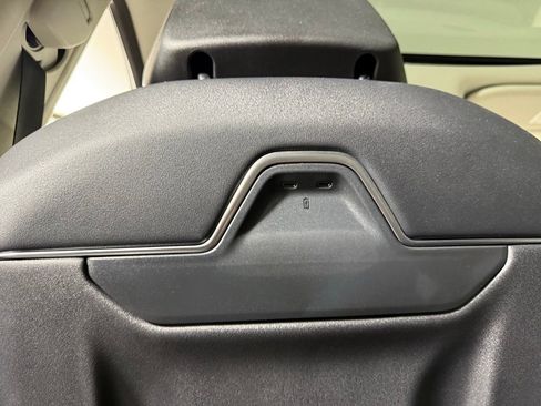 Certified 2025 Lincoln Navigator Reserve image 53