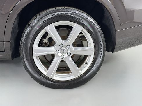 Used 2023 Volvo XC90 B5 Core image 32