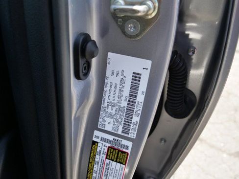 Used 2019 Toyota Tundra Limited w/ Limited Premium Package AWD/4WD image 48