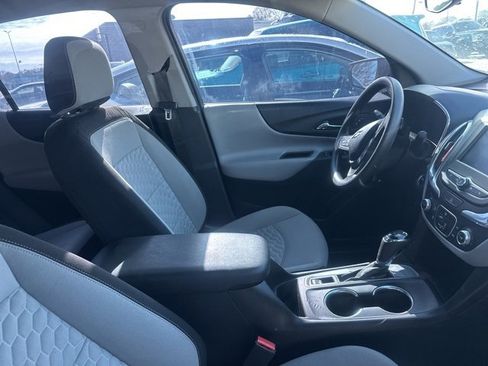 Used 2020 Chevrolet Equinox LS image 14