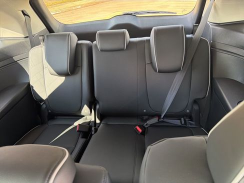 New 2026 Honda Odyssey Touring image 28