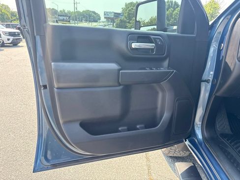 Used 2025 Chevrolet Silverado 2500 Custom AWD/4WD image 14