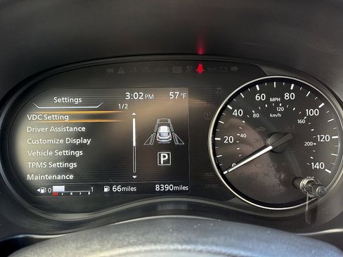 Used 2023 Nissan Kicks SR w/ SR Premium Package image 17