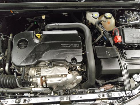 Used 2023 Chevrolet Malibu LT FWD image 30