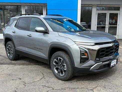 New 2026 Chevrolet Equinox ACTIV FWD image 3