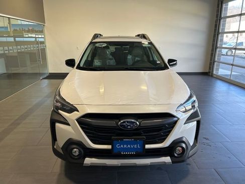 Used 2025 Subaru Outback Limited XT AWD/4WD image 2