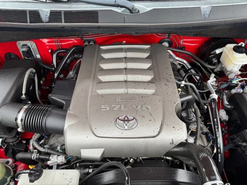 Used 2007 Toyota Tundra Limited w/ Preferred Accessory Pkg image 17