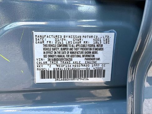 Used 2024 Nissan Sentra SR w/ SR Premium Package FWD image 32