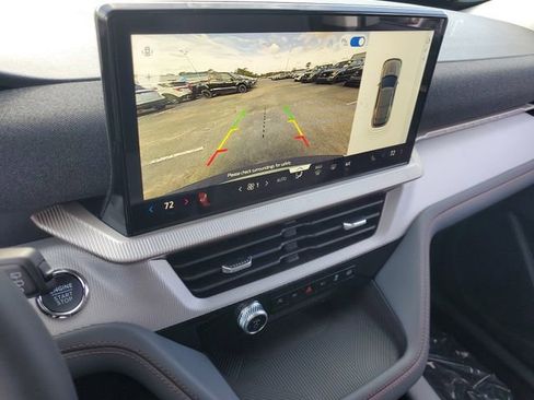 New 2026 Ford Explorer Active image 15