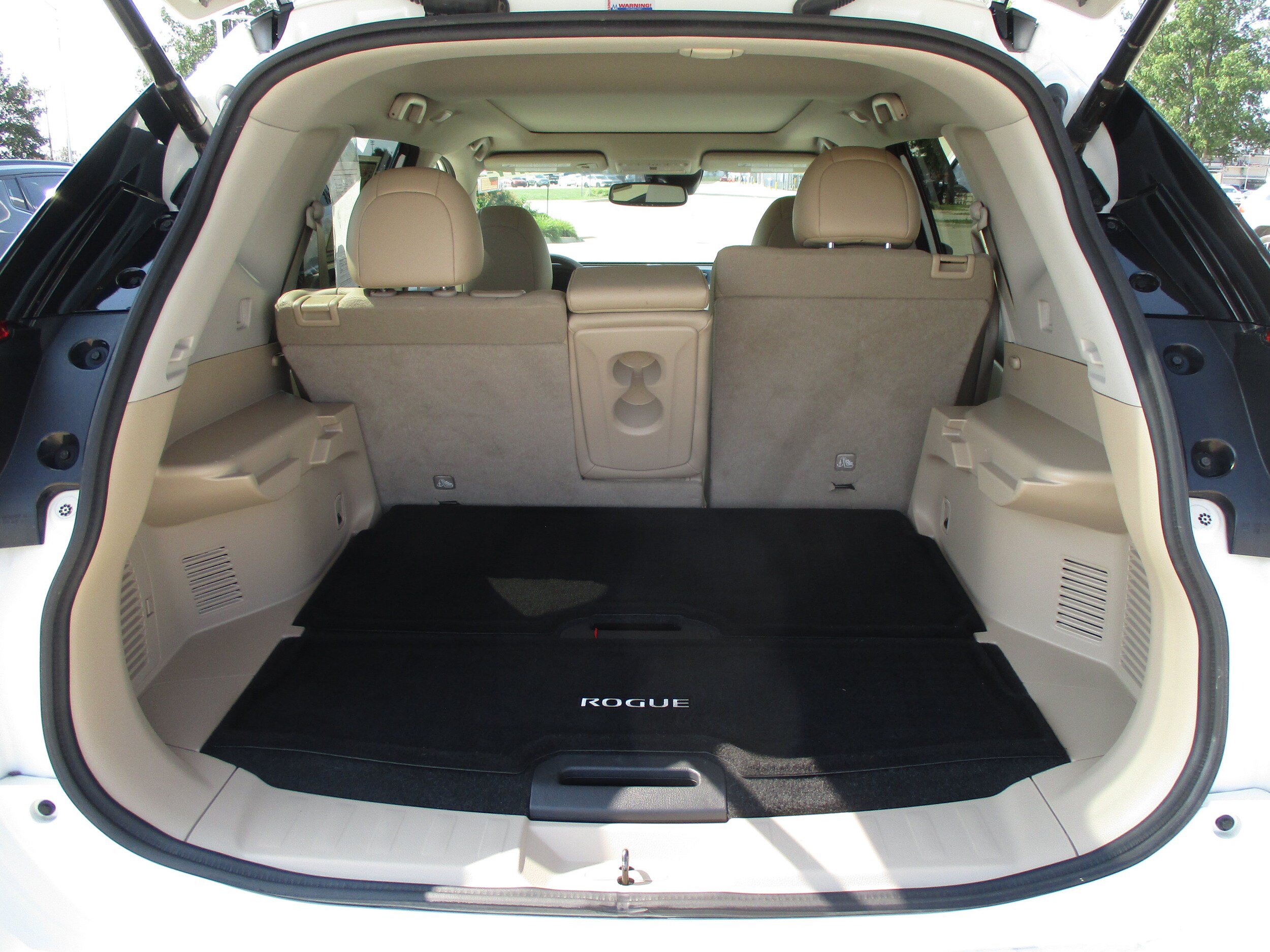 Used 2020 Nissan Rogue SL w/ Premium Package AWD/4WD image 38