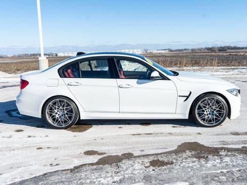Used 2018 BMW M3 image 7