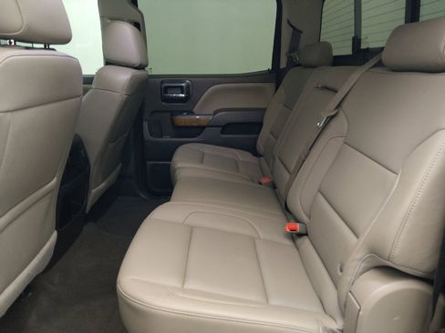 Used 2018 GMC Sierra 1500 SLT w/ Enhanced Driver Alert Package RWD image 18