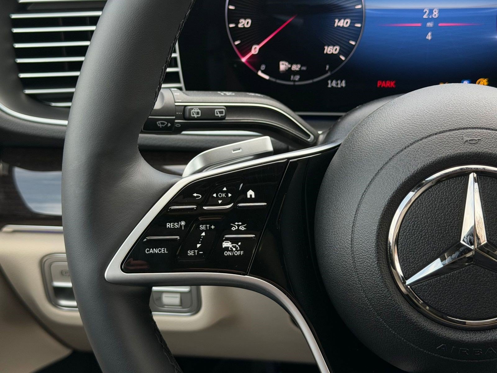 New 2026 Mercedes-Benz GLE 450 4MATIC image 18