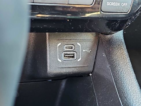 Used 2022 Jeep Compass Latitude w/ Sun and Sound Group image 25