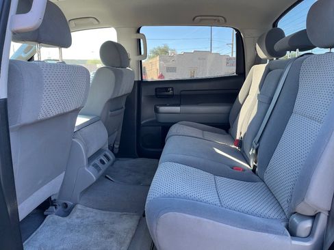 Used 2011 Toyota Tundra 4x4 CrewMax image 13