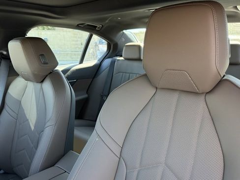 New 2026 BMW 530i w/ Premium Package image 19