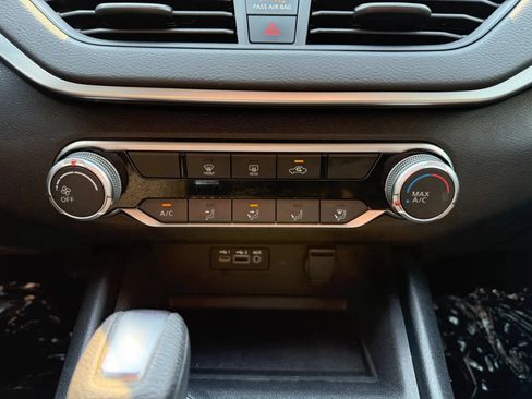 Used 2020 Nissan Altima 2.5 S FWD image 27