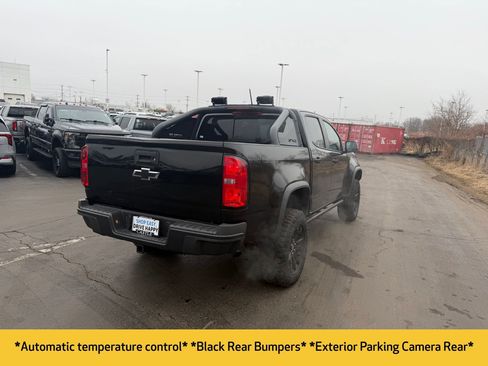 Used 2018 Chevrolet Colorado ZR2 w/ ZR2 Midnight Special Edition image 8