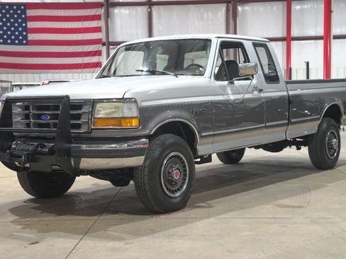 Used 1992 Ford F250 4x4 SuperCab image 1