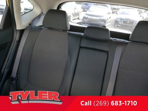 Used 2023 Kia Seltos S w/ Navigation Package FWD image 38