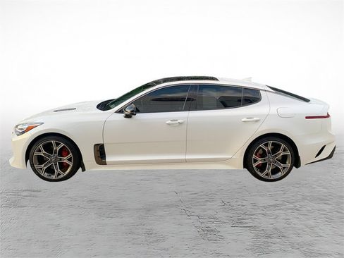 Used 2019 Kia Stinger GT1 AWD/4WD image 5