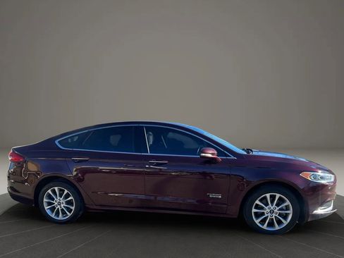 Used 2018 Ford Fusion Energi SE image 4