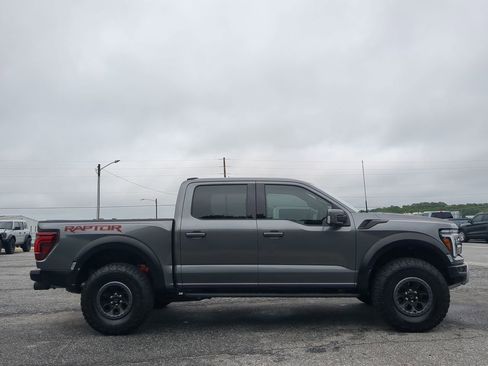 Used 2025 Ford F150 Raptor AWD/4WD image 2