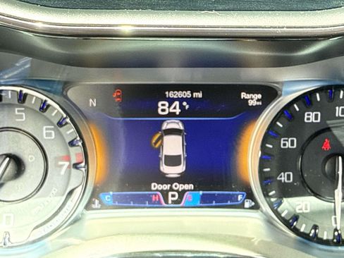 Used 2015 Chrysler 200 S w/ Navigation & Sound Group I image 24