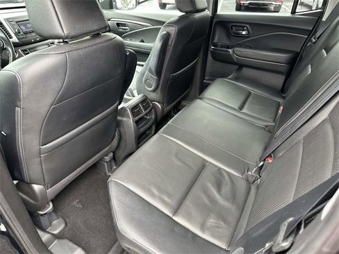 Certified 2017 Honda Ridgeline RTL image 14